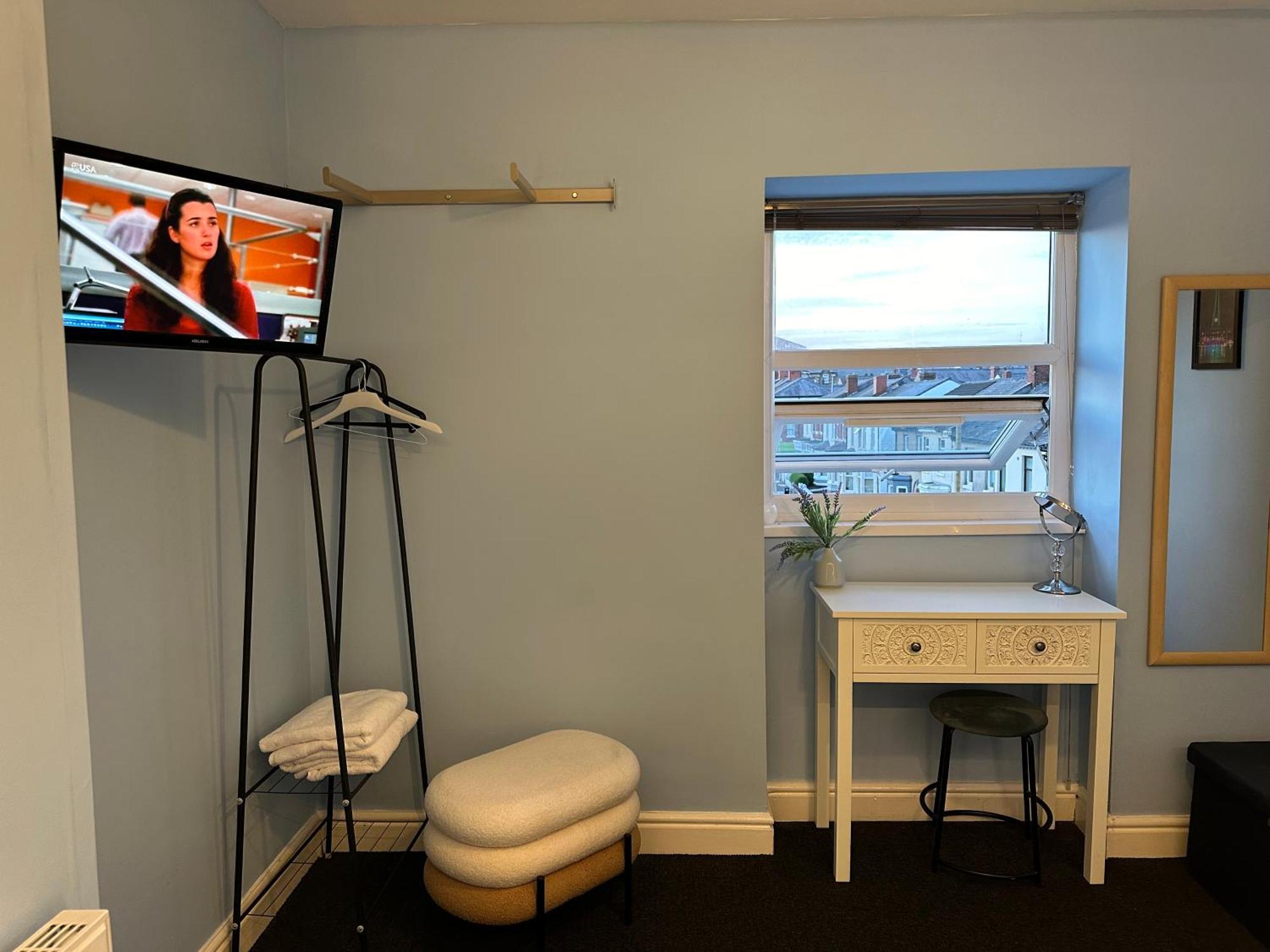Winter Gardens Flat 4 Tower View Family * Blackpool